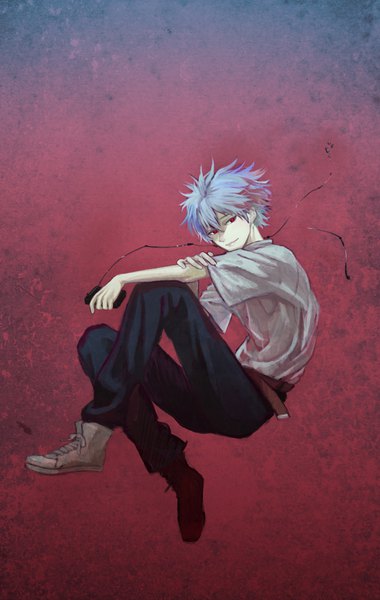 Anime picture 633x1000 with neon genesis evangelion gainax nagisa kaworu momoco (anemone) single tall image looking at viewer fringe short hair simple background hair between eyes red eyes holding silver hair full body bent knee (knees) light smile gradient background red background boy