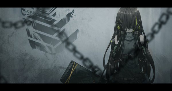 Anime-Bild 3508x1856 mit girls frontline m4a1 (girls frontline) aer7o single long hair fringe highres black hair wide image multicolored hair green hair two-tone hair depth of field wallpaper streaked hair letterboxed shaded face hair over eyes hands on face remodel (girls frontline)