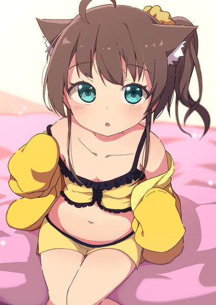 Anime-Bild 2508x3541 mit virtual youtuber hololive natsuiro matsuri natsuiro matsuri (matsuri's day off) okota mikan single tall image looking at viewer highres short hair light erotic brown hair sitting animal ears ahoge ponytail long sleeves parted lips aqua eyes from above