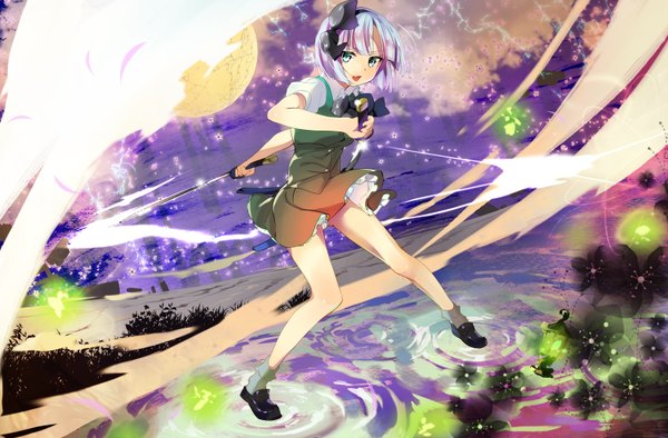 Anime picture 1570x1032 with touhou konpaku youmu ancomomomo single short hair open mouth blue eyes silver hair ghost girl dress skirt bow weapon hair bow sword katana skirt set