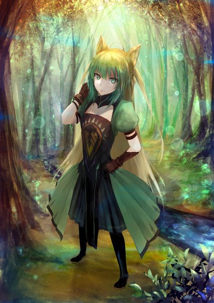 Anime picture 1592x2251 with fate (series) fate/grand order fate/apocrypha atalanta (fate) kaze minoru so-ru single tall image looking at viewer fringe blonde hair smile hair between eyes standing holding green eyes animal ears full body ahoge very long hair multicolored hair