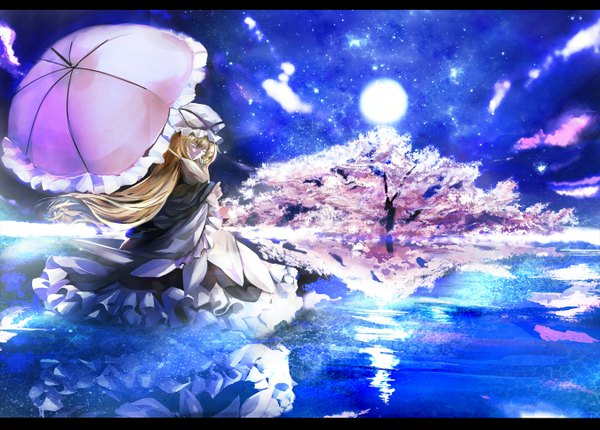 Anime picture 1350x968 with touhou yakumo yukari kataru (ubw-emiya) single long hair looking at viewer blush blonde hair sitting yellow eyes sky cloud (clouds) long sleeves looking back night wide sleeves cherry blossoms turning head reflection letterboxed