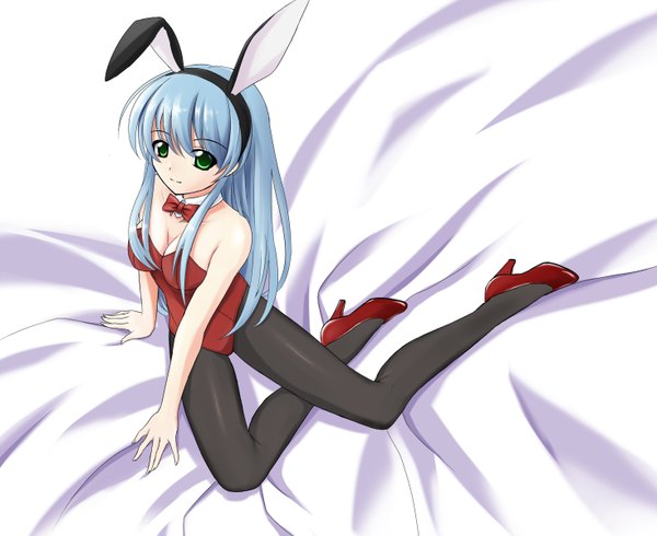 Anime picture 1468x1200 with original yumemi (kiowa) single long hair light erotic green eyes blue hair bunny ears bunny girl girl shoes bowtie bunnysuit