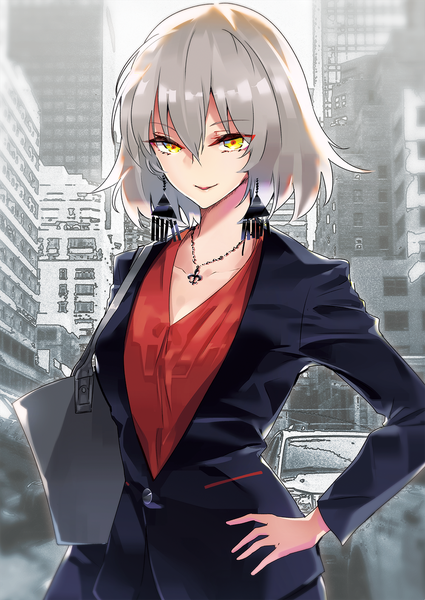 Anime picture 1000x1412 with fate (series) fate/grand order jeanne d'arc (fate) (all) jeanne d'arc alter (fate) tsurukame single tall image fringe short hair smile hair between eyes holding yellow eyes upper body outdoors long sleeves grey hair alternate costume hand on hip city