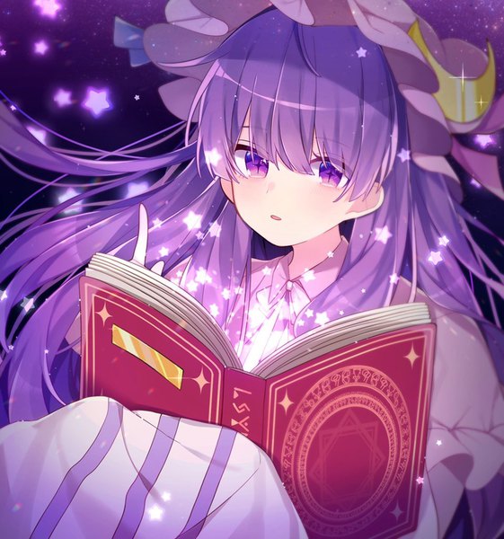 Anime picture 958x1024 with touhou patchouli knowledge yurui tuhu single long hair tall image fringe hair between eyes sitting purple eyes purple hair sparkle symbol-shaped pupils + + girl hat star (symbol) book (books) bonnet