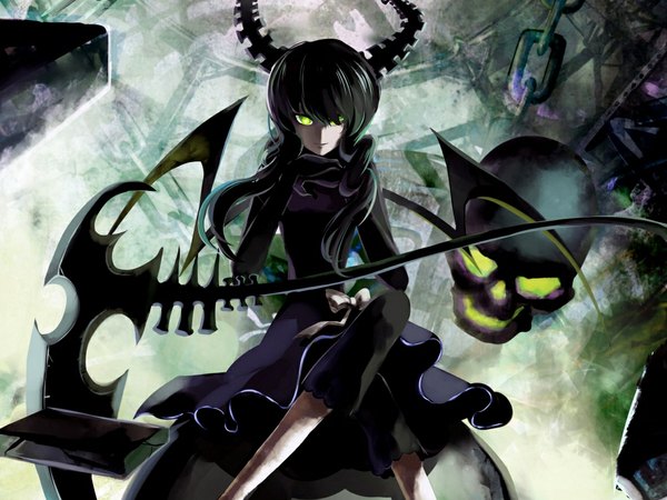 Anime picture 1152x864 with black rock shooter dead master single black hair green eyes horn (horns) glowing glowing eye (eyes) girl dress gloves weapon wings choker black dress chain skull scythe leggings