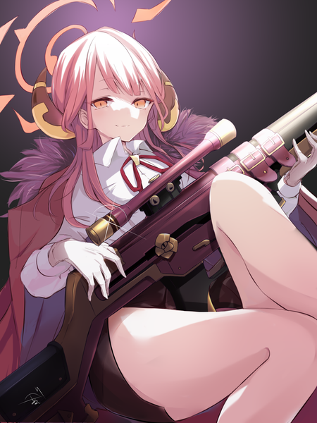 Anime-Bild 800x1067 mit blue archive aru (blue archive) amagasa nadame single long hair tall image looking at viewer simple background pink hair horn (horns) bare legs orange eyes shaded face clothes on shoulders girl weapon shirt white shirt gun halo
