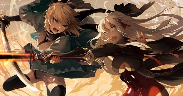 Anime picture 1200x632 with fate (series) fate/grand order koha-ace okita souji (fate) (all) okita souji (koha-ace) okita souji alter (fate) kito koruta long hair fringe short hair open mouth light erotic blonde hair hair between eyes wide image multiple girls holding yellow eyes cleavage ahoge