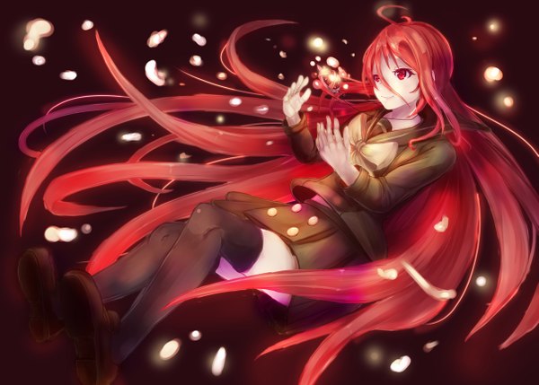 Anime picture 1209x866 with shakugan no shana j.c. staff shana sawa nao single long hair simple background smile red eyes bent knee (knees) red hair outstretched arm dark background girl thighhighs skirt uniform bow black thighhighs serafuku