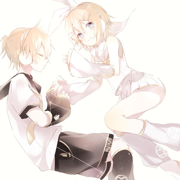 Anime picture 1000x1000 with vocaloid kagamine rin kagamine len kagamine rin (vocaloid4) kagamine len (vocaloid4) niwa (ejizon) blush fringe short hair blue eyes simple background blonde hair smile hair between eyes white background bare shoulders bent knee (knees) ponytail lying eyes closed