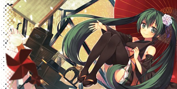 Anime picture 1000x506 with vocaloid hatsune miku midorikawa you single wide image twintails green eyes very long hair traditional clothes japanese clothes green hair girl thighhighs black thighhighs detached sleeves kimono umbrella obi pinwheel