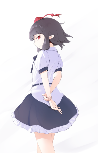 Anime picture 1120x1750 with touhou shameimaru aya kanpa (campagne 9) single tall image looking at viewer short hair black hair simple background smile red eyes white background profile wind pointy ears from behind hands behind back frilly skirt girl skirt