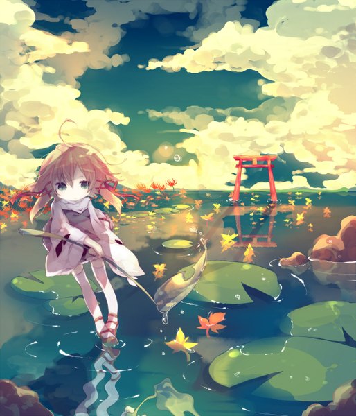 Anime picture 1200x1400 with touhou moriya suwako ana (rznuscrf) single tall image blonde hair green eyes sky cloud (clouds) ahoge japanese clothes reflection lake girl thighhighs white thighhighs water leaf (leaves) torii higanbana