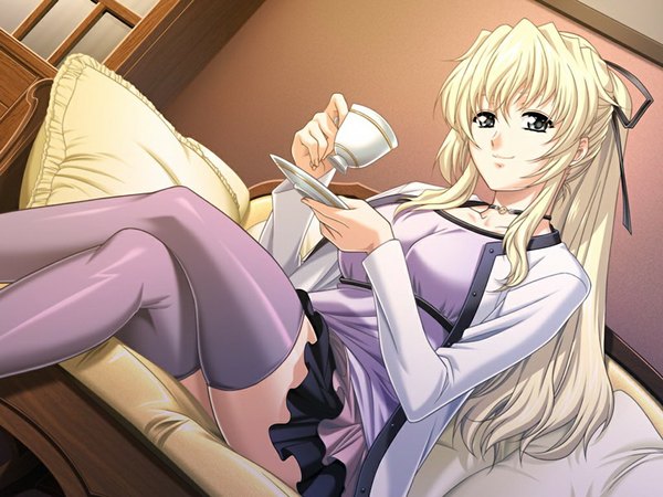Anime picture 1024x768 with haruiro communication engyouji youko long hair blonde hair game cg black eyes girl thighhighs couch tea