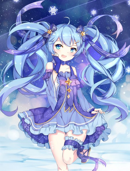 Anime picture 721x951 with vocaloid star night snow (vocaloid) hatsune miku yuki miku yuki miku (2017) eiba single long hair tall image blush open mouth blue eyes twintails payot blue hair looking away ahoge :d night wide sleeves