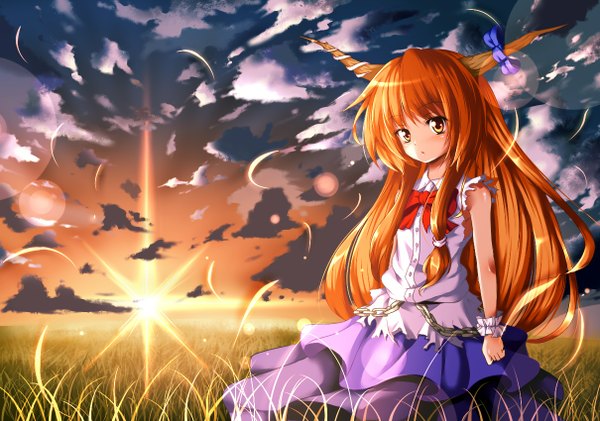 Anime picture 1210x850 with touhou ibuki suika atami (artist) single long hair looking at viewer brown hair brown eyes sky cloud (clouds) horn (horns) lens flare evening sunset girl dress plant (plants) bowtie chain grass