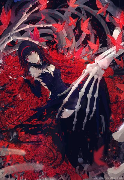 Anime picture 759x1100 with mahou shoujo madoka magica shaft (studio) akemi homura akuma homura bai qi-qsr single long hair tall image looking at viewer fringe black hair simple background hair between eyes red eyes signed cleavage lying long sleeves from above on back