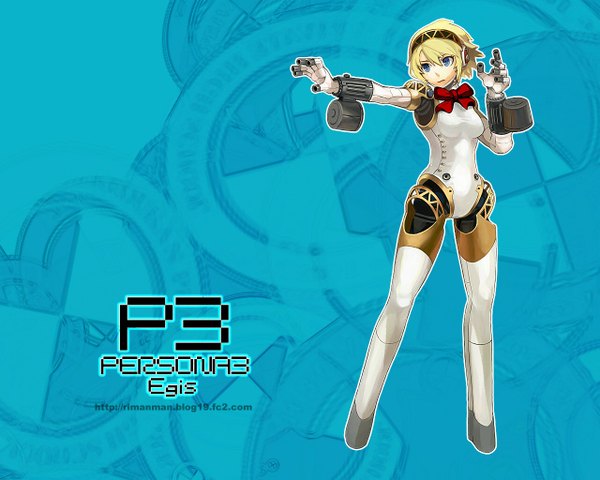 Anime picture 1280x1024 with persona 3 persona aegis ryman single fringe short hair blue eyes blonde hair hair between eyes standing looking away full body copyright name character names blue background outline arm cannon girl bow