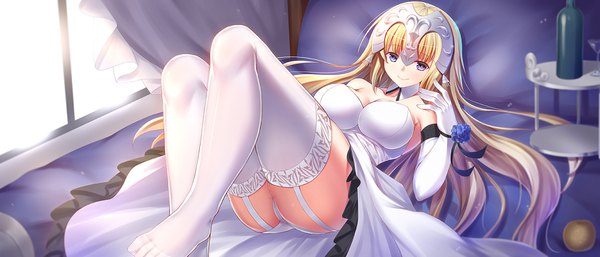 Anime picture 1680x720 with fate (series) fate/grand order fate/apocrypha jeanne d'arc (fate) (all) jeanne d'arc (fate) zha yu bu dong hua single long hair looking at viewer breasts light erotic blonde hair wide image purple eyes light smile girl thighhighs dress gloves underwear