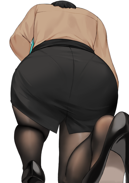 Anime-Bild 2121x3000 mit original nuclear warhead (anti) single tall image highres light erotic black hair simple background white background ass from behind from below high heels pov ass office lady girl skirt shirt pantyhose shoes