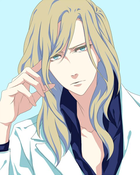 Anime picture 640x800 with uta no prince-sama a-1 pictures camus nayuta (hanayushi) single long hair tall image looking at viewer simple background blonde hair aqua eyes portrait blue background boy