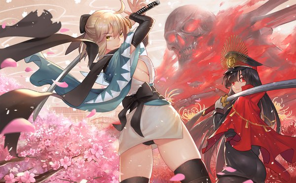 Anime picture 1500x926 with fate (series) koha-ace okita souji (fate) (all) okita souji (koha-ace) oda nobunaga (fate) (all) oda nobunaga (fate) duan henglong long hair looking at viewer fringe short hair light erotic black hair blonde hair smile hair between eyes red eyes wide image standing multiple girls