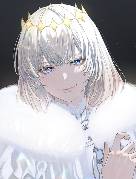 Anime picture 2765x3635 with fate (series) fate/grand order oberon (fate) hana arare single tall image looking at viewer fringe highres short hair blue eyes smile silver hair upper body lips fur trim portrait boy fur crown