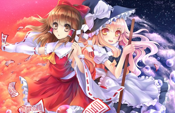 Anime picture 1500x971 with touhou hakurei reimu kirisame marisa yukikachan long hair open mouth blonde hair smile brown hair multiple girls brown eyes sky cloud (clouds) :o orange eyes girl dress skirt bow 2 girls