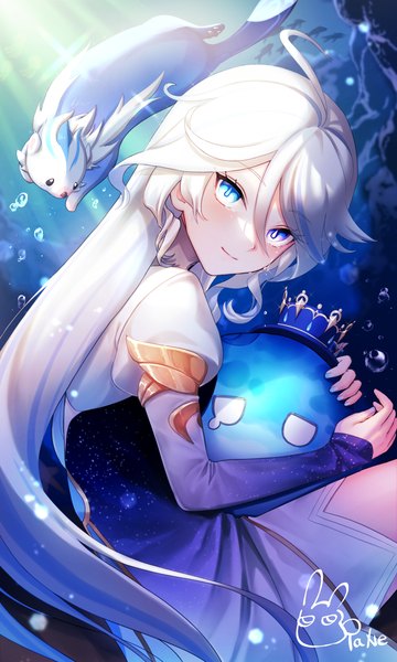 Anime picture 2500x4167 with genshin impact focalors (genshin impact) leisurely otter (genshin impact) tane137 single long hair tall image looking at viewer fringe highres blue eyes hair between eyes ahoge white hair light smile underwater spoilers girl dress animal