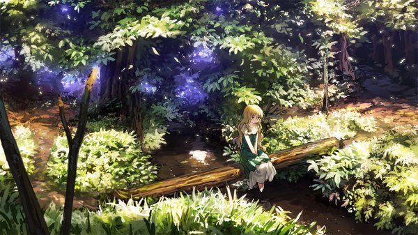 Anime picture 1600x900 with original benitama single long hair looking at viewer blue eyes blonde hair wide image sitting looking away scenic stream girl dress plant (plants) tree (trees) grass forest