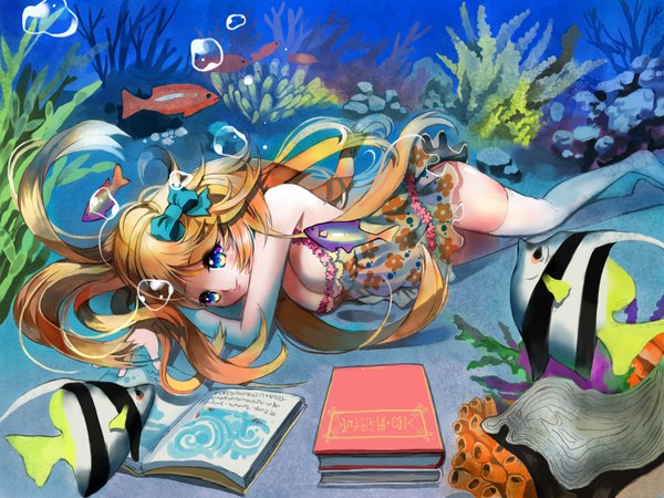 Anime picture 1440x1080 with original u julgi single long hair blue eyes light erotic blonde hair smile bare shoulders on side underwater girl thighhighs dress hair ornament ribbon (ribbons) plant (plants) hair ribbon animal white thighhighs