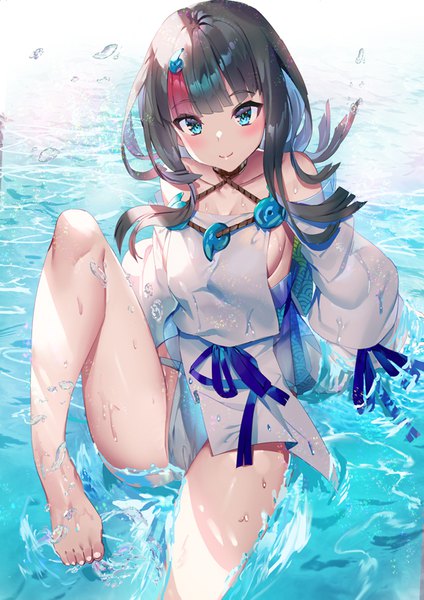 Anime picture 566x800 with fate (series) fate/grand order fate/requiem utsumi erise yoshimoto (dear life) single long hair tall image blush breasts blue eyes light erotic black hair smile sitting multicolored hair barefoot bare legs wet streaked hair