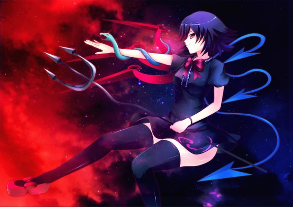Anime picture 1280x906 with touhou houjuu nue greave (asterism) single short hair black hair red eyes girl thighhighs bow black thighhighs wings snake trident