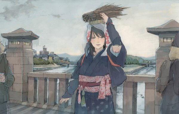 Anime picture 914x583 with original wamizu long hair looking at viewer black hair sky outdoors traditional clothes japanese clothes arm up solo focus river real world location kyoto girl kimono building (buildings) obi bridge tasuki