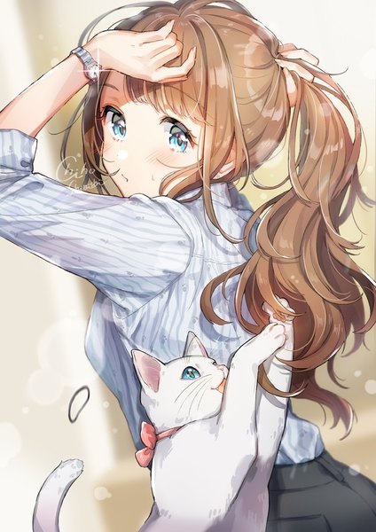 Anime picture 905x1280 with original piroshiki123 single long hair tall image looking at viewer blush blue eyes brown hair signed upper body ponytail sparkle sweatdrop hairdressing girl animal shirt cat clock