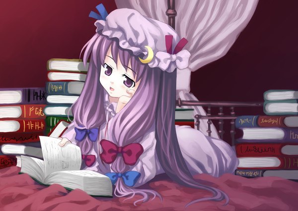 Anime picture 1085x768 with touhou patchouli knowledge long hair purple eyes purple hair girl ribbon (ribbons) hat book (books)