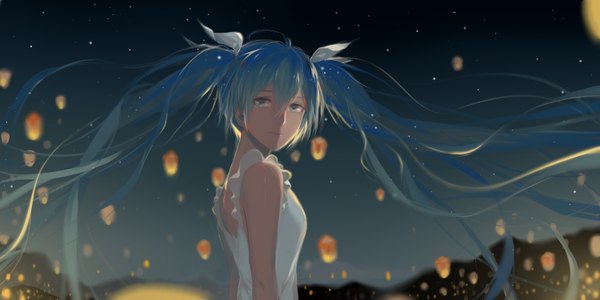 イラスト 3000x1500 と ボーカロイド 初音ミク rrr (reason) ソロ カメラ目線 highres wide image ツインテール very long hair aqua eyes aqua hair 女の子 ちょう結び ヘア蝶結び サラファン