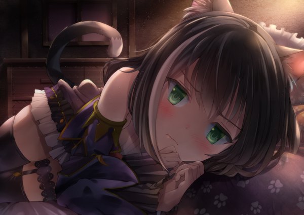 Anime picture 1351x955 with princess connect! re:dive princess connect! karyl (princess connect!) inuno pesu single long hair looking at viewer blush fringe black hair hair between eyes bare shoulders green eyes animal ears indoors tail lying animal tail multicolored hair cat ears