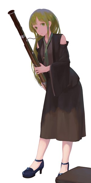 Аниме картинка 600x1199 с touhou кочия санаэ jq один (одна) длинные волосы высокое изображение смотрит на зрителя чёлка улыбка стоя держать зелёные глаза всё тело длинные рукава зелёные волосы широкие рукава голые ноги высокие каблуки наклонившись альтернативный костюм