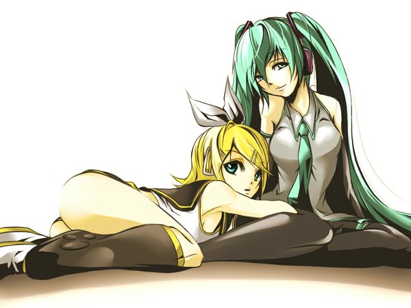 Anime picture 1024x768 with vocaloid hatsune miku kagamine rin long hair light erotic simple background blonde hair white background twintails multiple girls green eyes ass very long hair green hair girl thighhighs 2 girls detached sleeves necktie tonoto