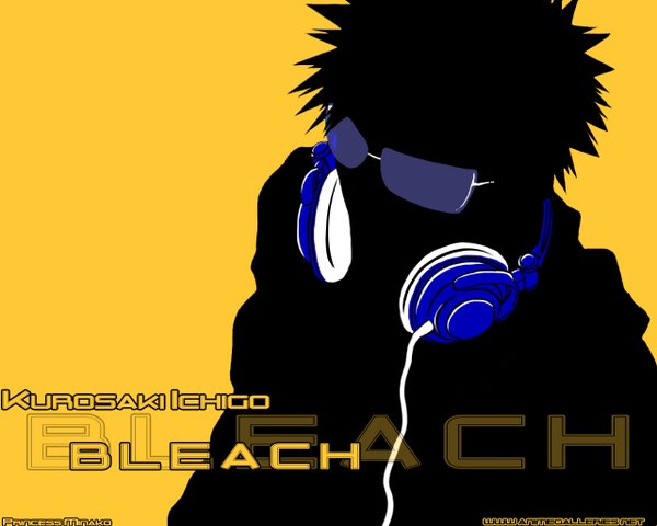 Anime picture 1280x1024 with bleach studio pierrot kurosaki ichigo yellow background tagme