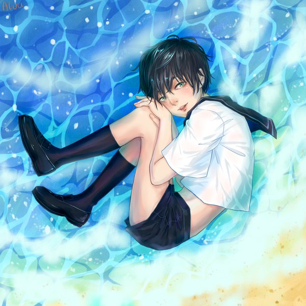 Anime picture 1800x1800 with original alou single looking at viewer blush fringe highres short hair open mouth black hair smile hair between eyes full body ahoge bent knee (knees) aqua eyes from above midriff hand on knee embryo's pose