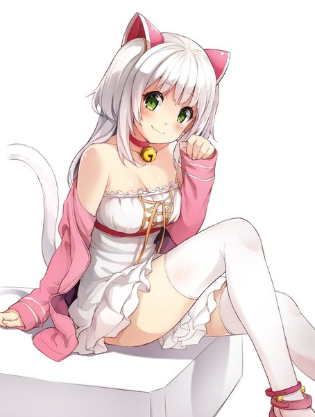 Anime picture 759x1003 with original 3.14 single long hair tall image looking at viewer fringe simple background smile white background sitting twintails green eyes animal ears bent knee (knees) white hair tail head tilt animal tail cat ears
