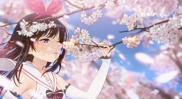 Anime picture 1980x1080 with virtual youtuber a.i. channel kizuna ai seicoh single long hair highres brown hair wide image looking away upper body one eye closed wind grey eyes cherry blossoms sailor collar girl bow hair bow detached sleeves