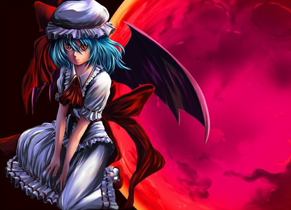 イラスト 1000x722 と 東方 レミリア・スカーレット fuyunotete ソロ カメラ目線 短い髪 赤い目 青い髪 bat wings red moon 女の子 ちょう結び 翼 縁飾り ボンネット