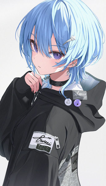 Anime picture 1000x1747 with virtual youtuber hololive hoshimachi suisei norio (noriosub) single tall image looking at viewer fringe short hair simple background hair between eyes purple eyes blue hair upper body long sleeves grey background alternate costume piercing turning head sleeves past wrists