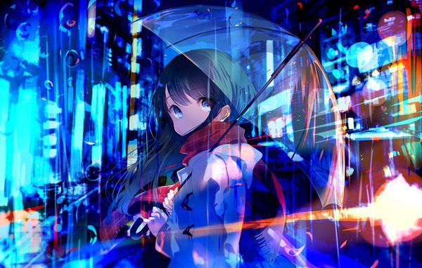 Anime picture 1600x1020 with original tlla (artist) single long hair looking at viewer fringe blue eyes black hair holding ahoge upper body outdoors looking back sparkle floating hair lens flare city rain city lights transparent umbrella