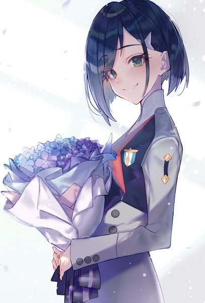 Anime picture 2347x3461 with darling in the franxx studio trigger ichigo (darling in the franxx) tsukudani (ore624) single tall image looking at viewer highres short hair black hair smile green eyes upper body girl flower (flowers) bouquet