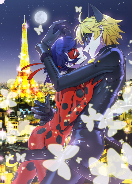 Anime picture 1000x1391 with miraculous ladybug marinette cheng adrien agreste ladybug (character) chat noir am4ci (artist) tall image short hair breasts blue eyes blonde hair twintails green eyes animal ears blue hair cat ears night night sky couple hug