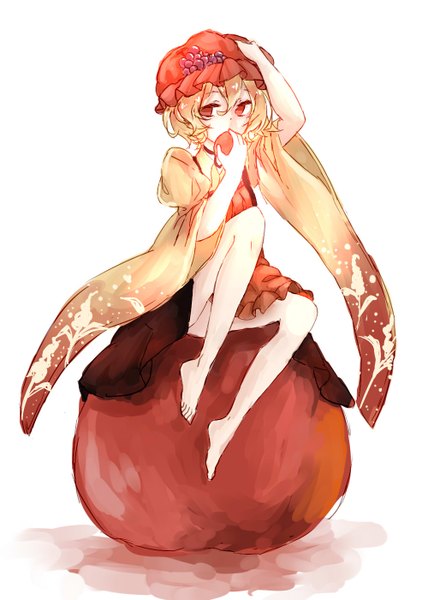 Anime picture 1000x1400 with touhou aki minoriko kagari6496 single tall image short hair simple background blonde hair hair between eyes red eyes white background sitting looking away bent knee (knees) barefoot hand on head covered mouth girl bonnet fruit